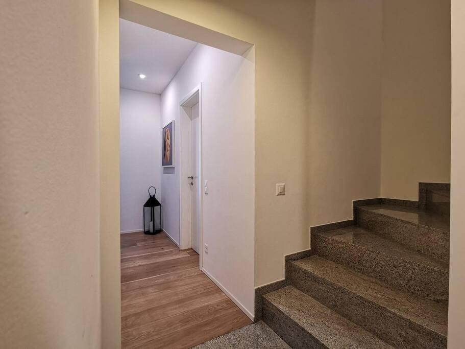 Experience The Loft! Loft 18, Downtown, Near The Lake Free Parking Available Lugano Ngoại thất bức ảnh